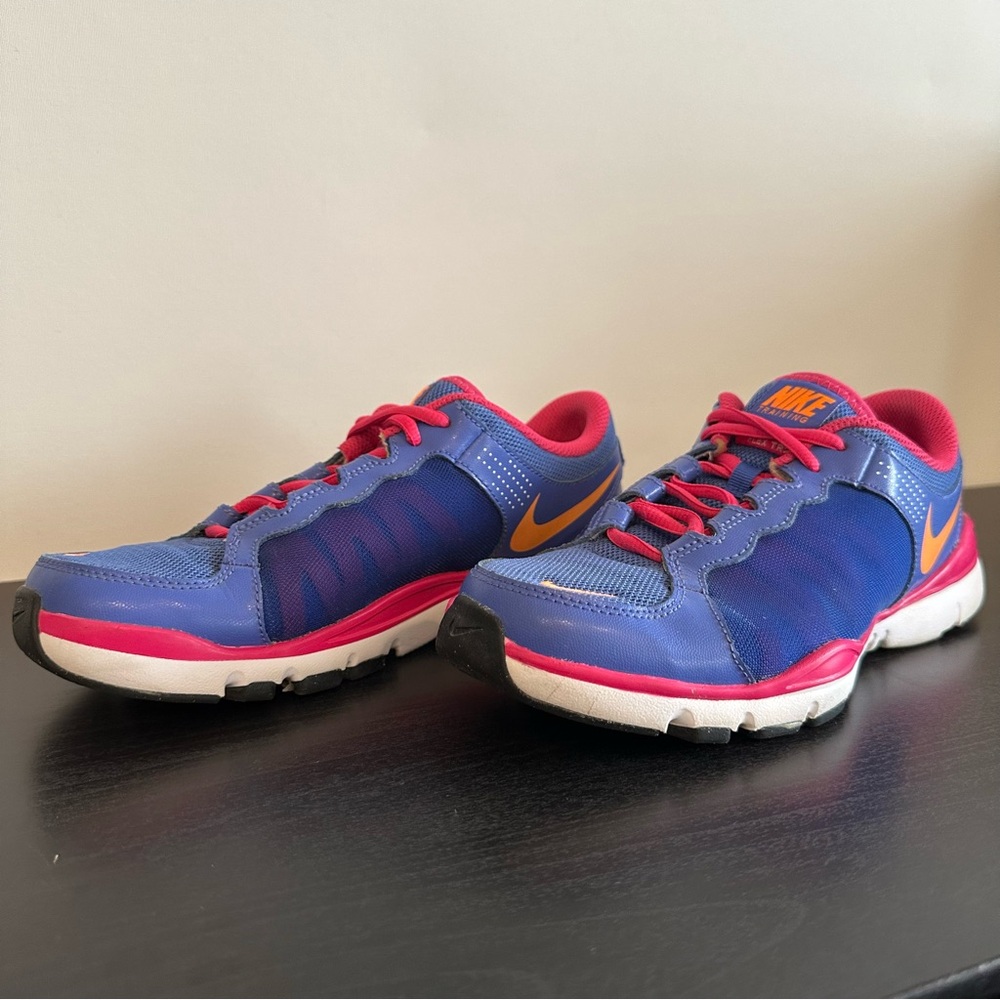 Nike Training Flex TR2 (Size 7 Womens, Purple and Pink)